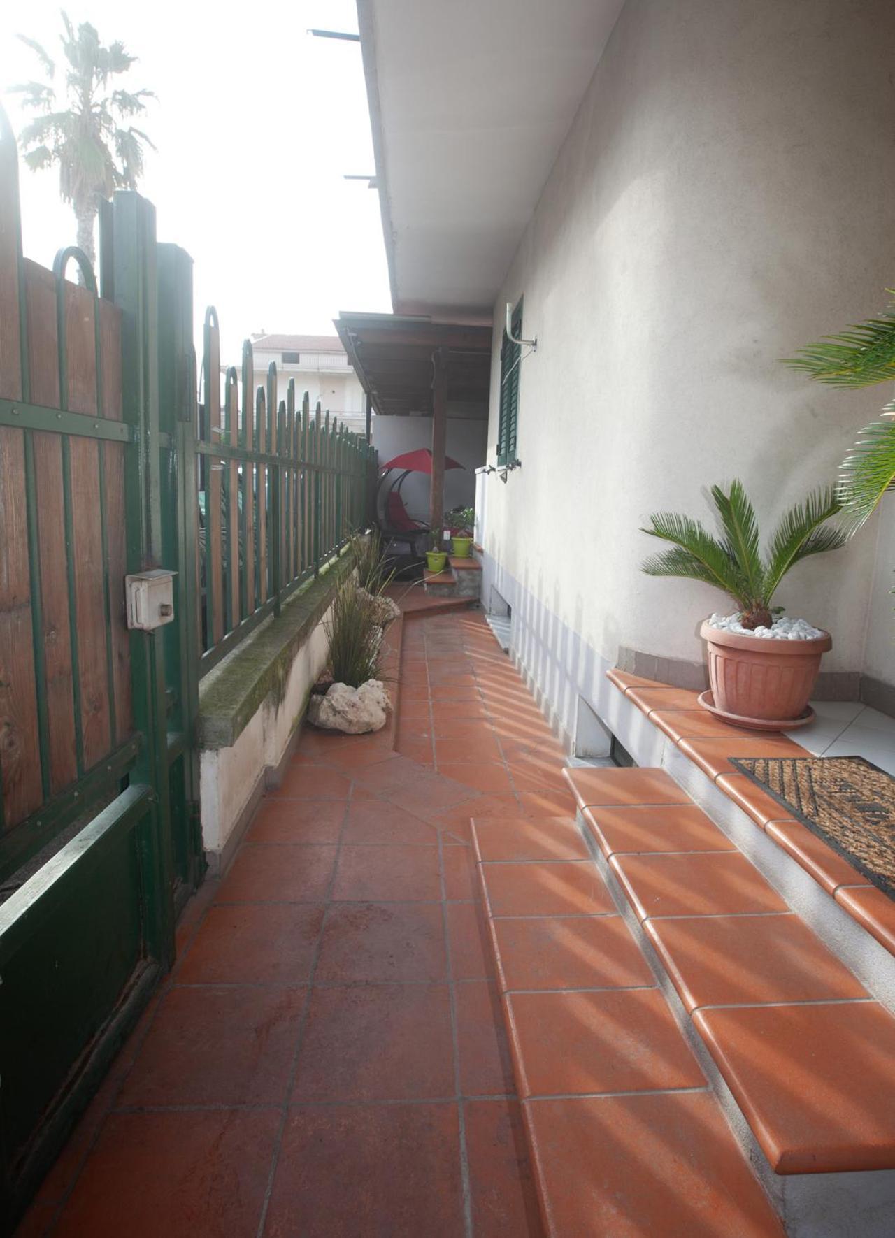 Capodrise B&B Gianni المظهر الخارجي الصورة